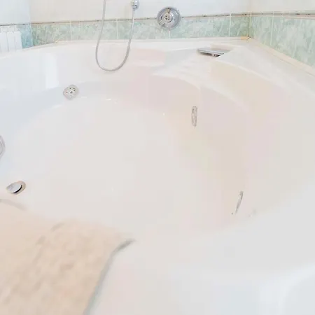 Lejlighed 221 - Francolano For Rent, 5 Minuti Di Auto Dal Mare E Dal Centro Di Sestri *