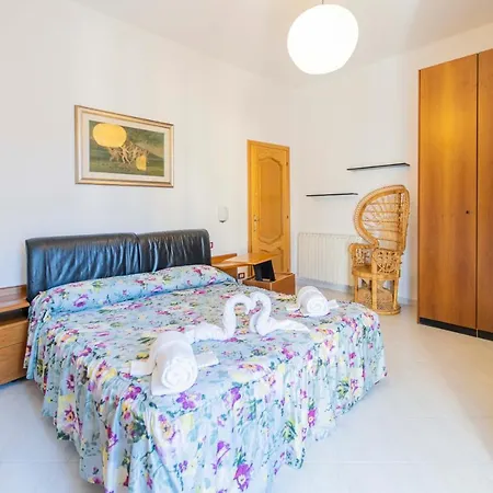 221 - Francolano For Rent, 5 Minuti Di Auto Dal Mare E Dal Centro Di Sestri * 카사르자리구레